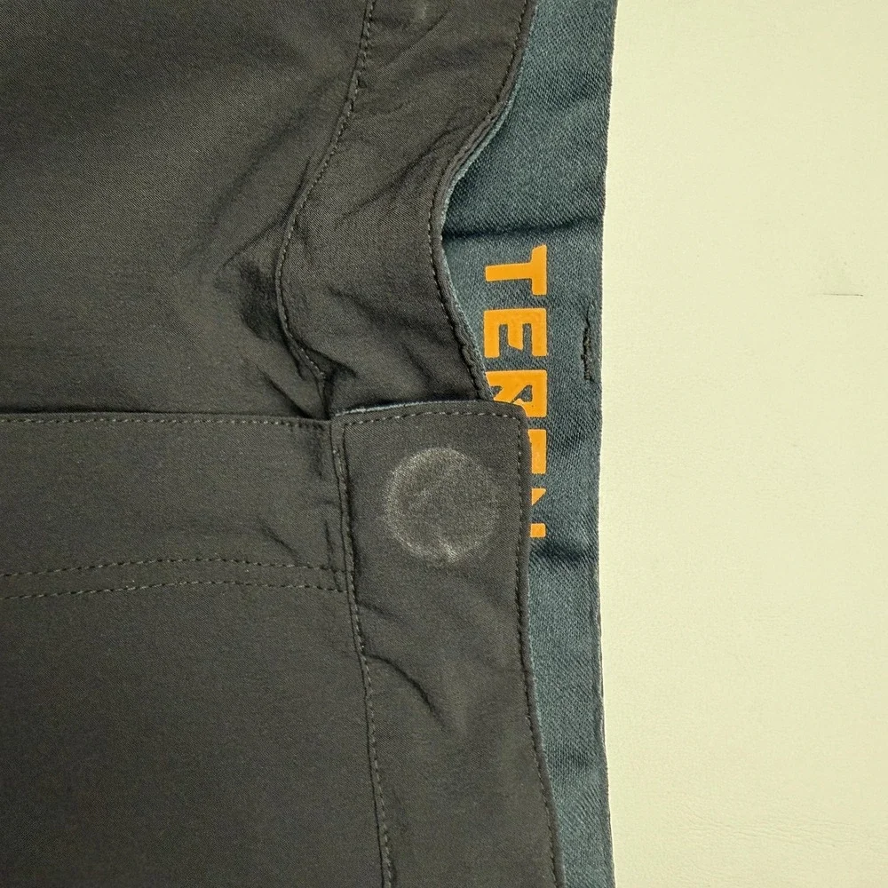 TEREN Pants Mens 40x30 Black Stretch Hiking No Fly Zone Insect Repellent Outdoor